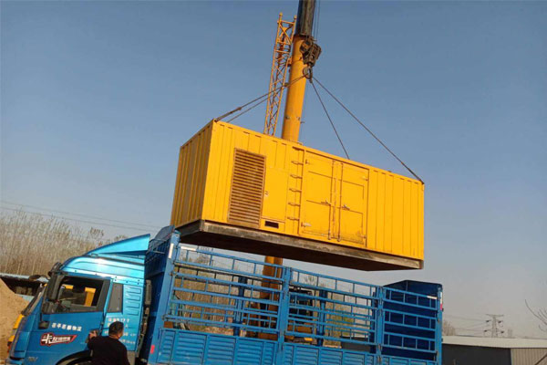 攀枝花如何根据维护记录来计算机油的使用时间？
